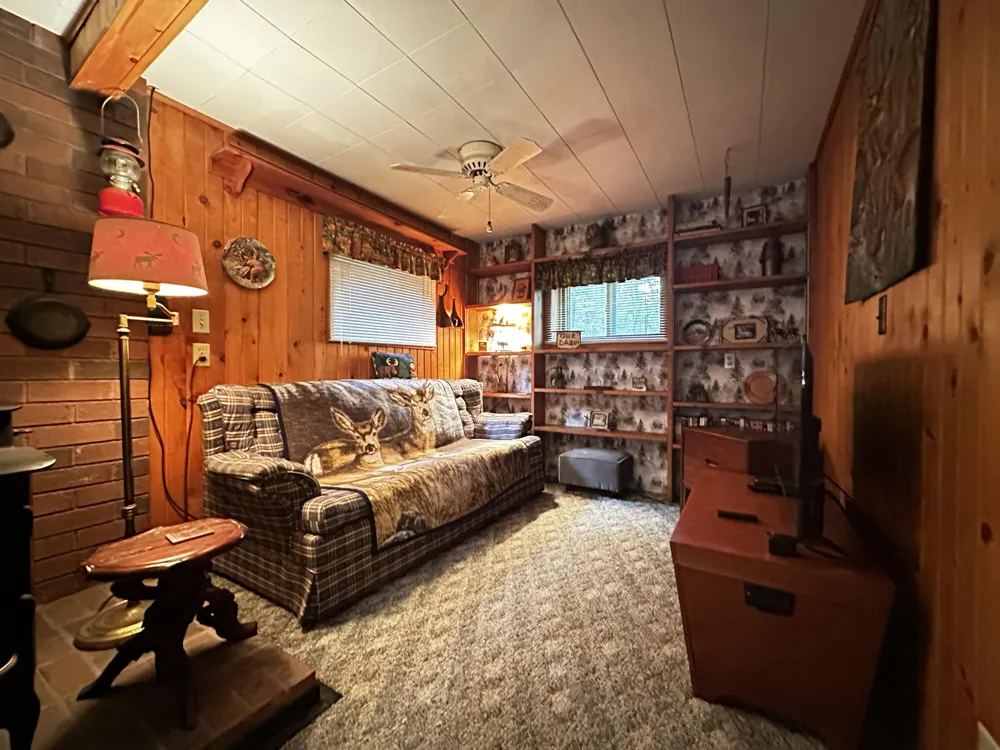 8047 W Peterson Road Irons, MI 49644