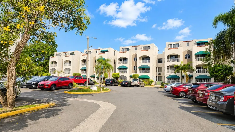 150 CONECTOR C San Juan, PR 00926