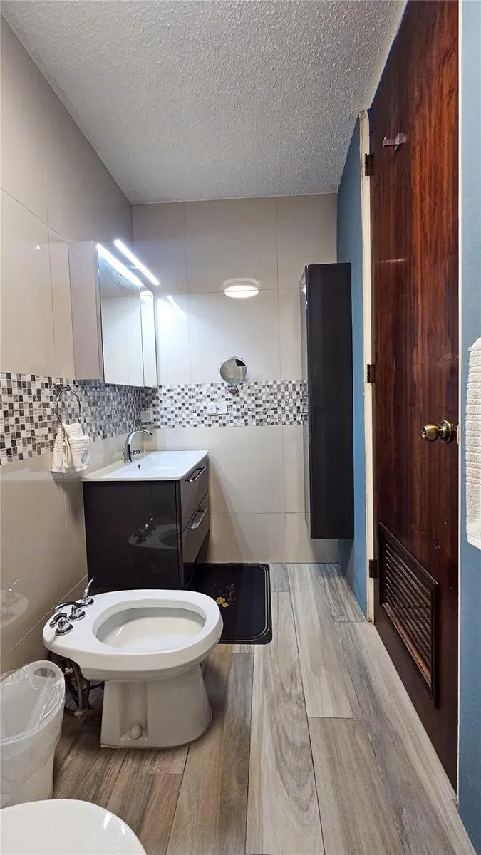 150 CONECTOR C San Juan, PR 00926