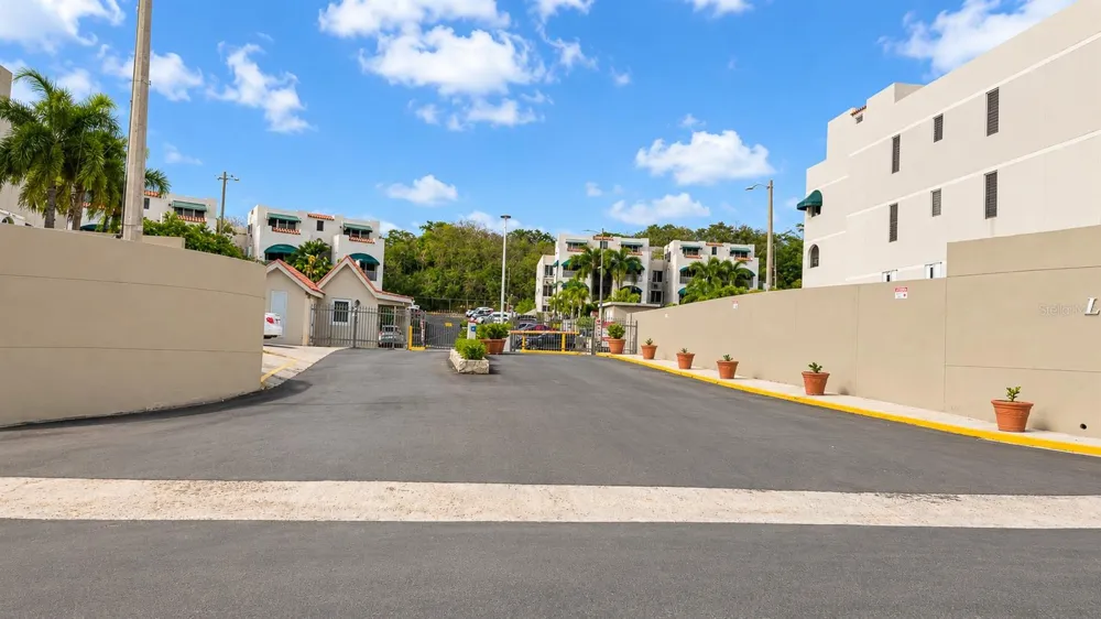 150 CONECTOR C San Juan, PR 00926