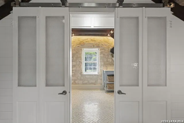 419 W San Antonio St Fredericksburg, TX 78624