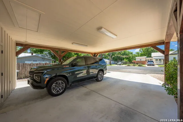 419 W San Antonio St Fredericksburg, TX 78624