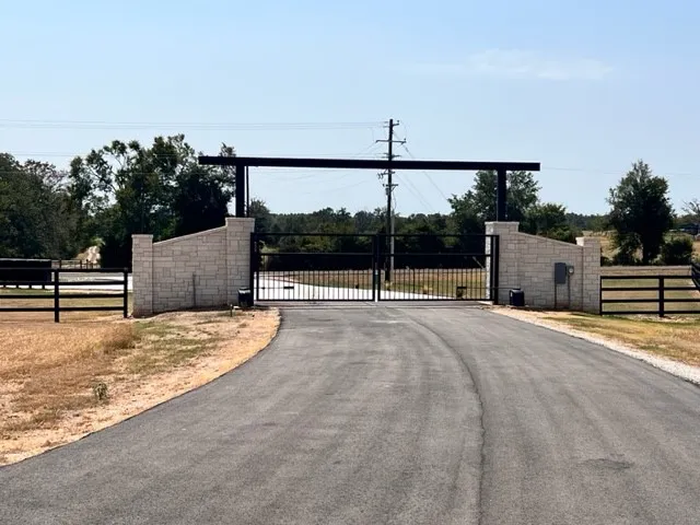 Fm 489 E Fairfield, TX 75840