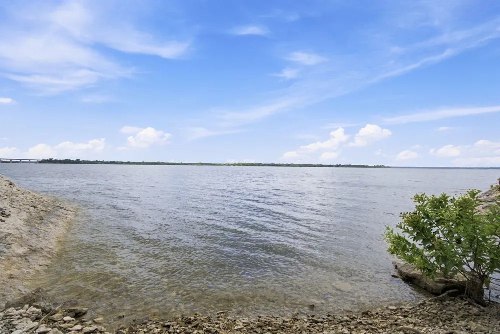 262 Mohon Drive Whitney, TX 76692