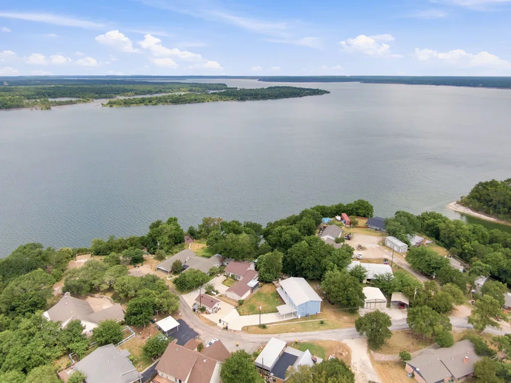 262 Mohon Drive Whitney, TX 76692