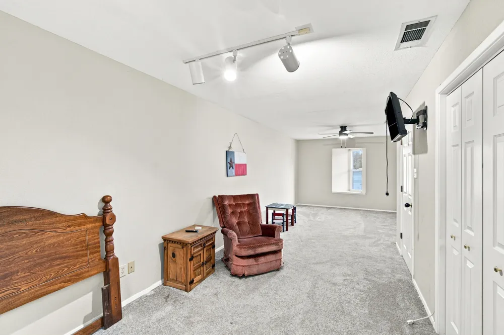 262 Mohon Drive Whitney, TX 76692