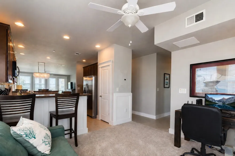 4221 Pointe West Drive #101 Galveston, TX 77554