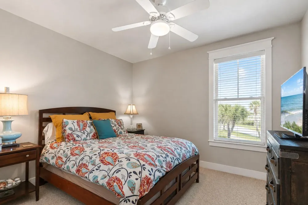 4221 Pointe West Drive #101 Galveston, TX 77554