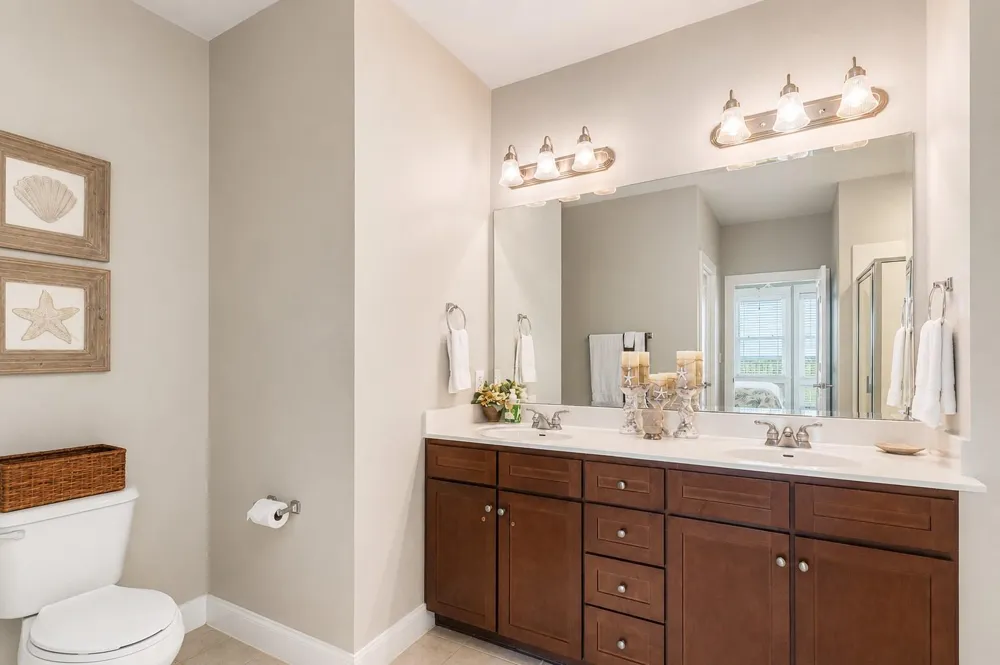 4221 Pointe West Drive #101 Galveston, TX 77554