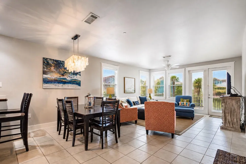4221 Pointe West Drive #101 Galveston, TX 77554