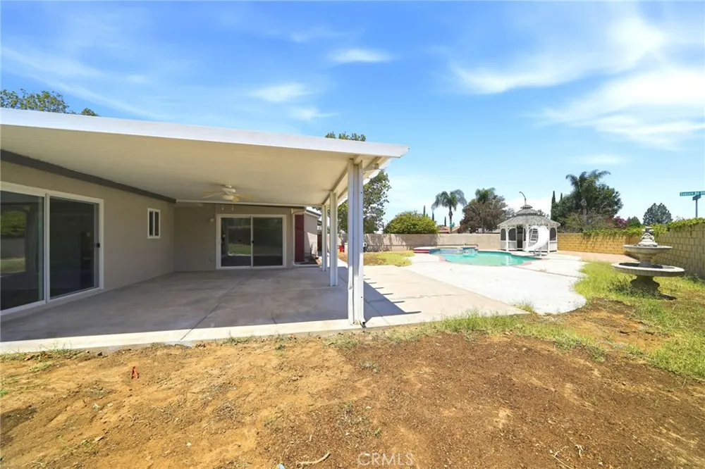 3073 Joshua Tree Riverside, CA 92503