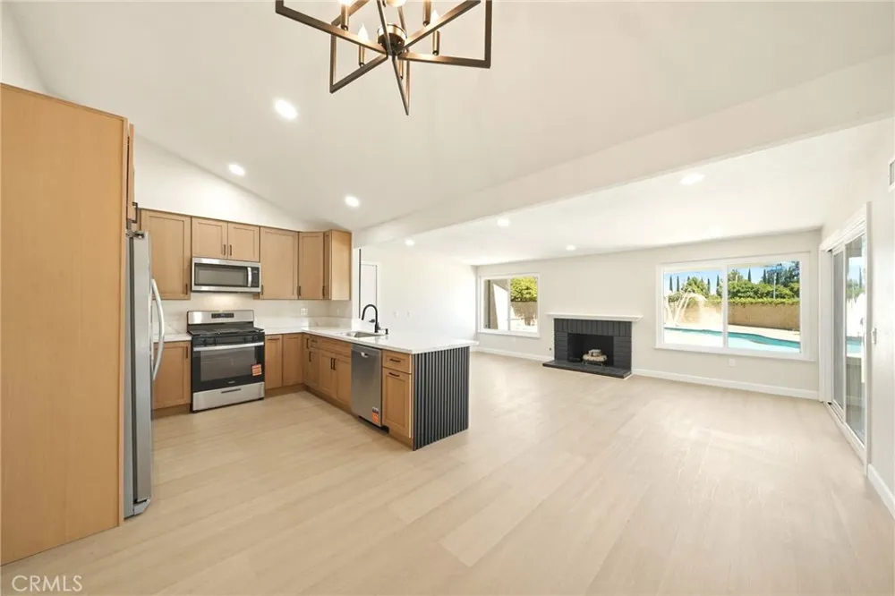 3073 Joshua Tree Riverside, CA 92503