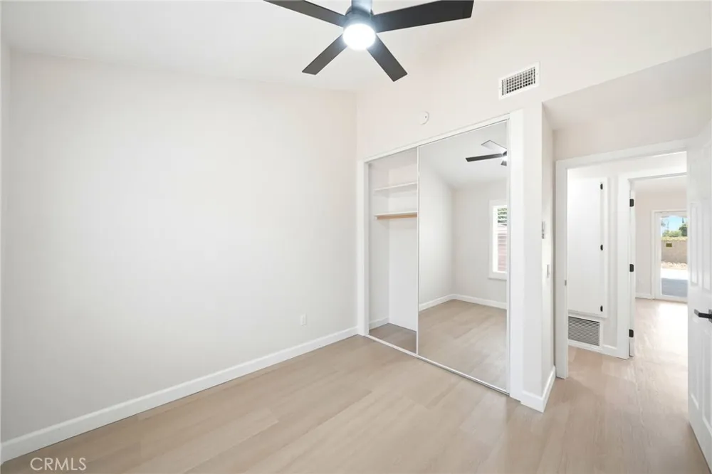 3073 Joshua Tree Riverside, CA 92503