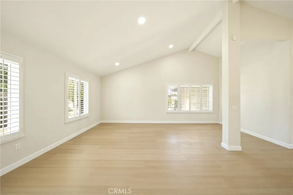 3073 Joshua Tree Riverside, CA 92503