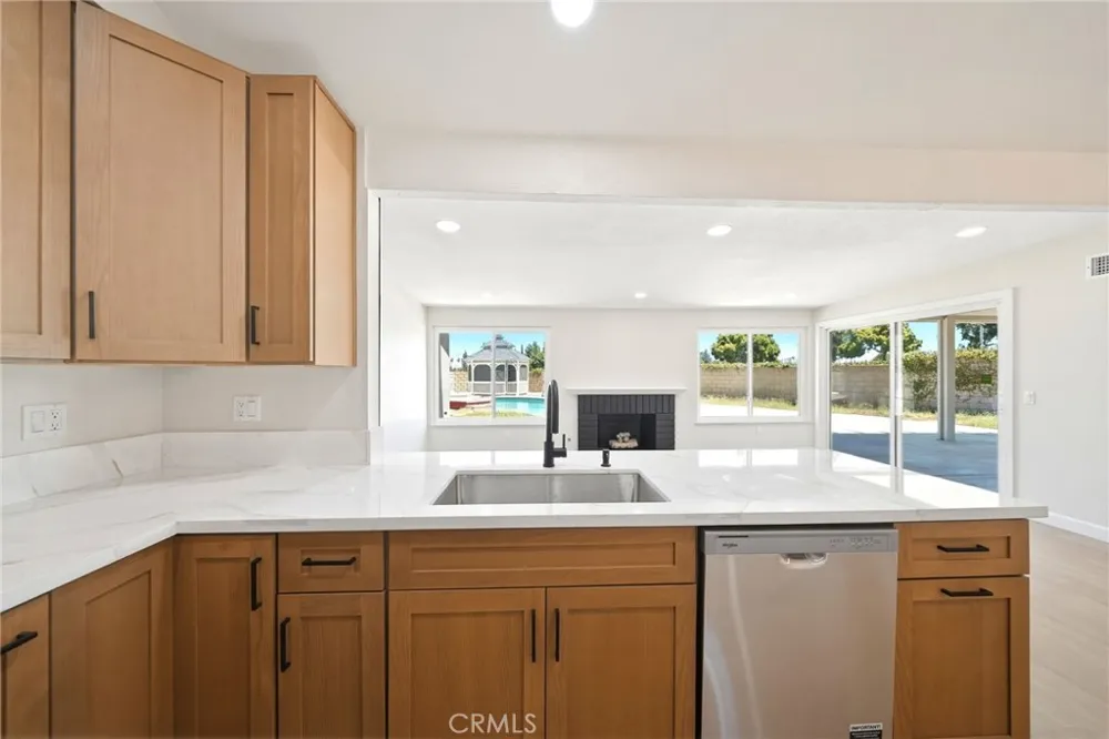 3073 Joshua Tree Riverside, CA 92503