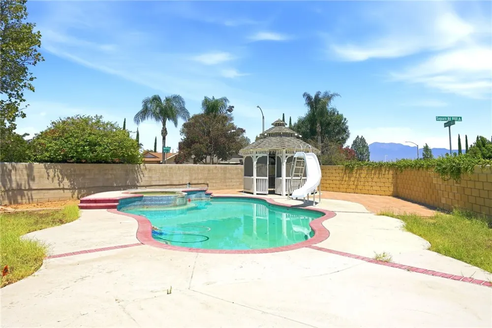 3073 Joshua Tree Riverside, CA 92503