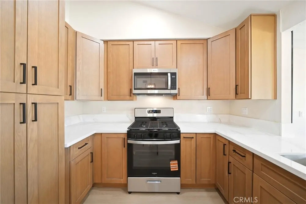 3073 Joshua Tree Riverside, CA 92503
