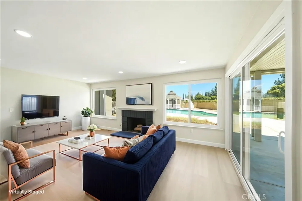 3073 Joshua Tree Riverside, CA 92503