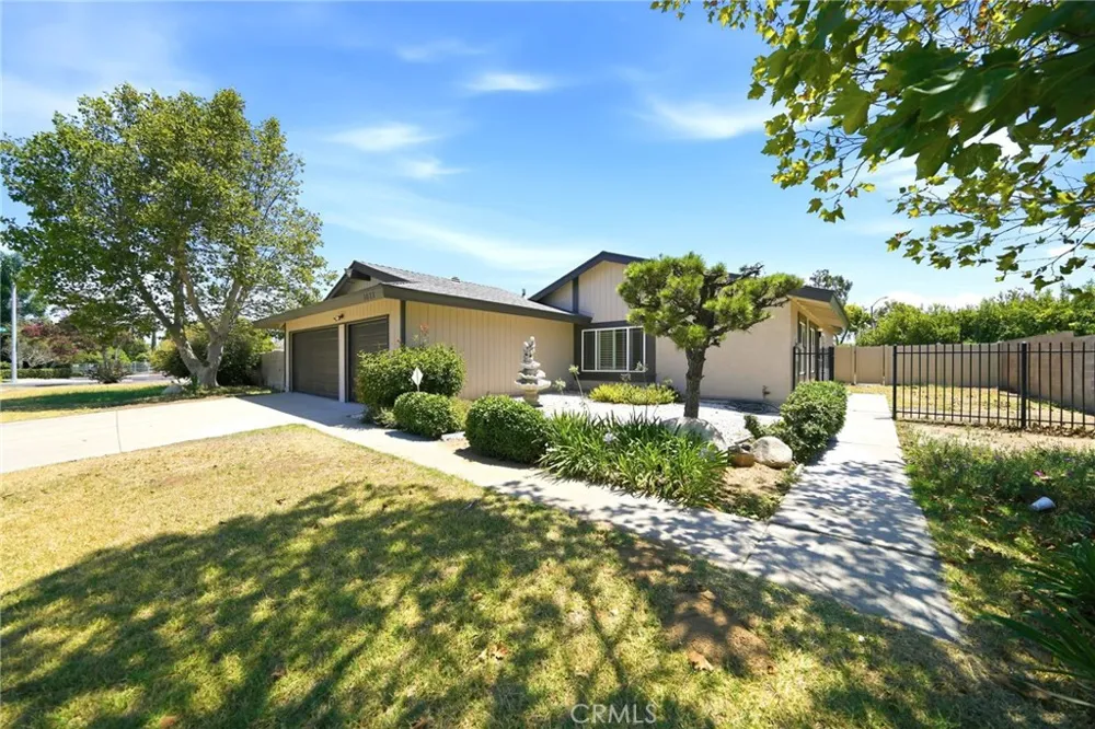 3073 Joshua Tree Riverside, CA 92503