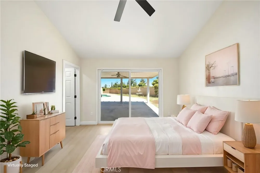 3073 Joshua Tree Riverside, CA 92503