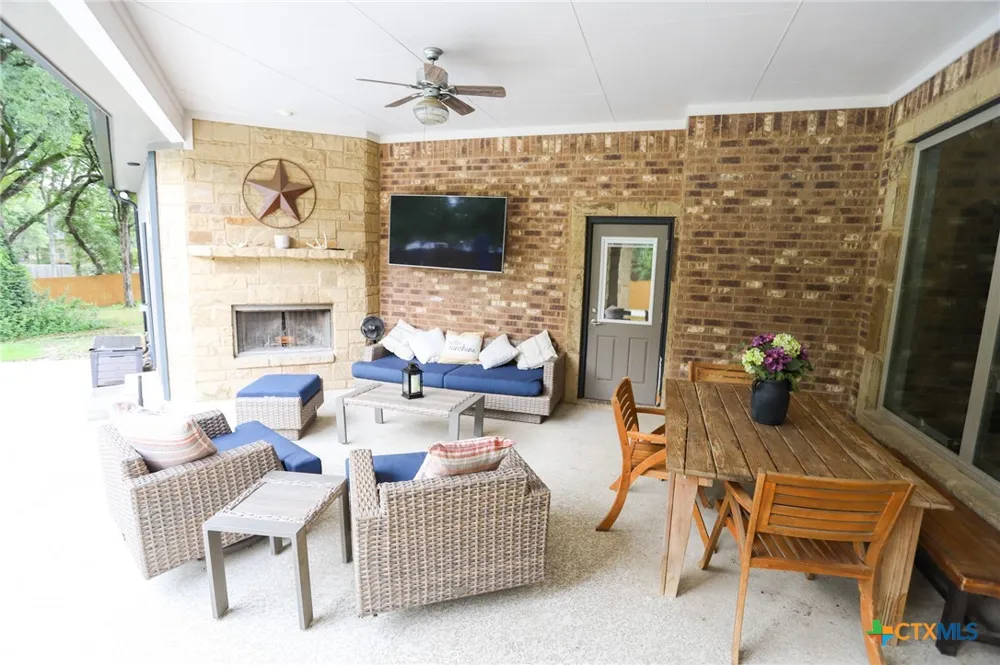 5 Connor Drive Belton, TX 76513