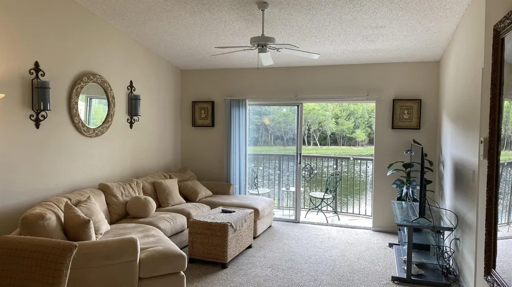 100 Crestwood Court #103 Royal Palm Beach, FL 33411