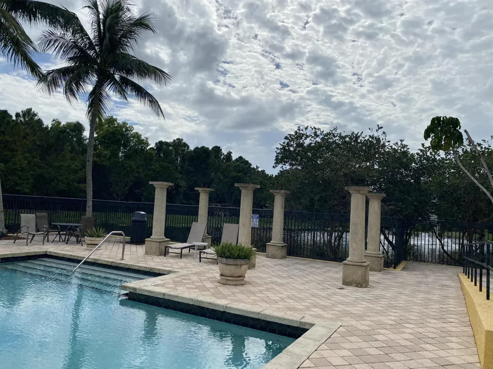 100 Crestwood Court #103 Royal Palm Beach, FL 33411