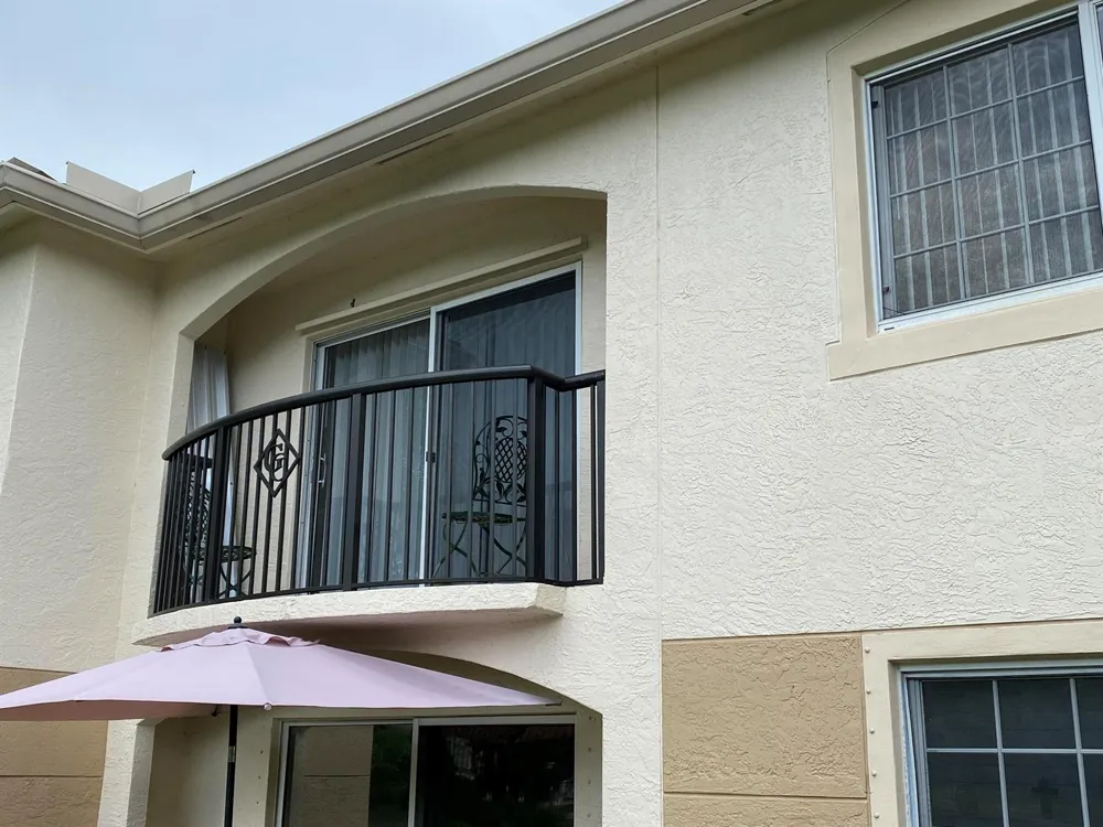 100 Crestwood Court #103 Royal Palm Beach, FL 33411