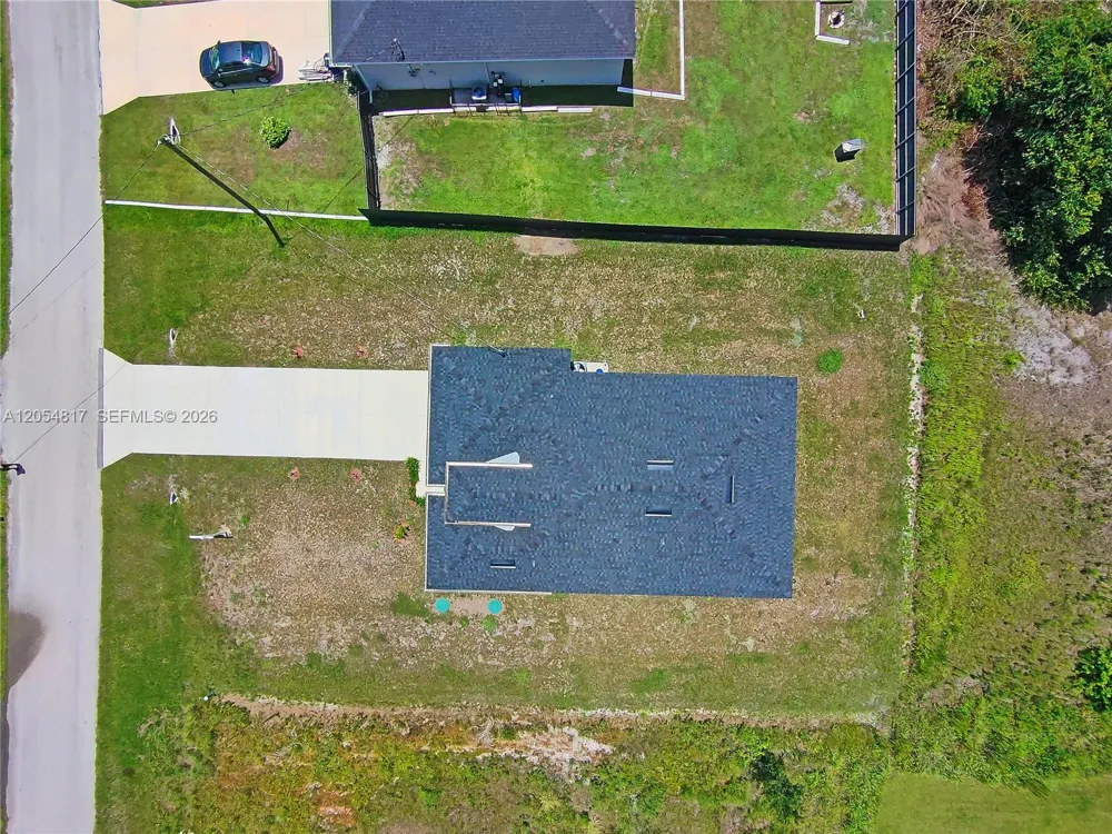 433 Rayford Lehigh Acres, FL 33974