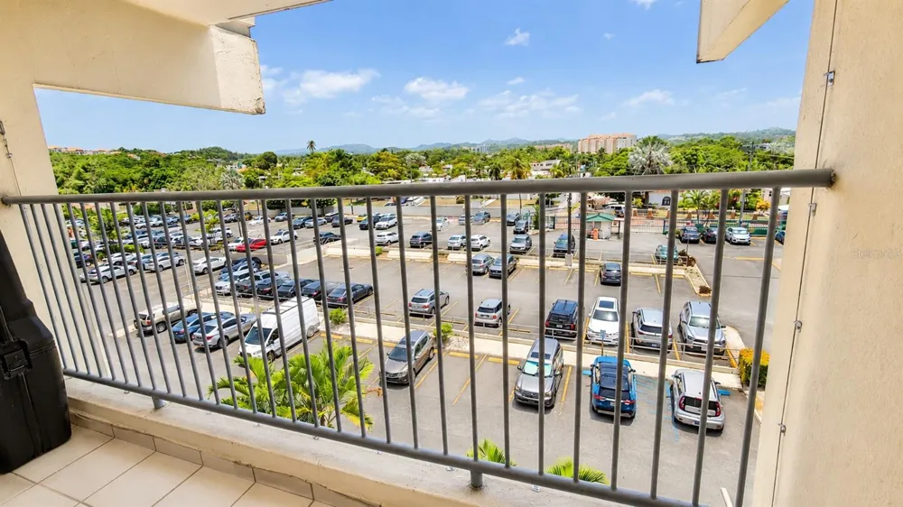 17 REGINA MEDINA #A-705 Guaynabo, PR 00969