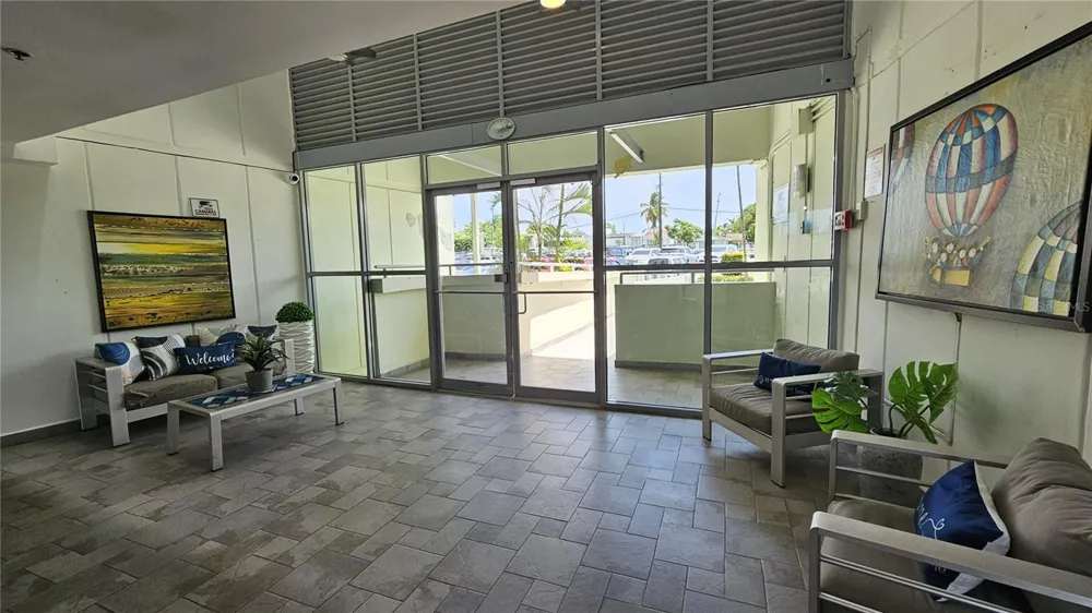 17 REGINA MEDINA #A-705 Guaynabo, PR 00969