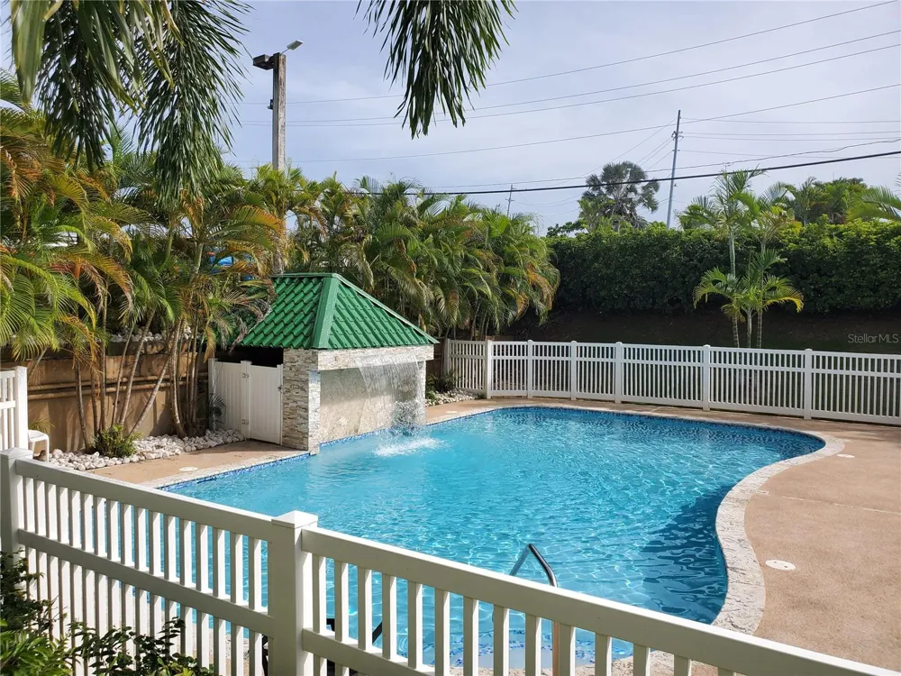 17 REGINA MEDINA #A-705 Guaynabo, PR 00969