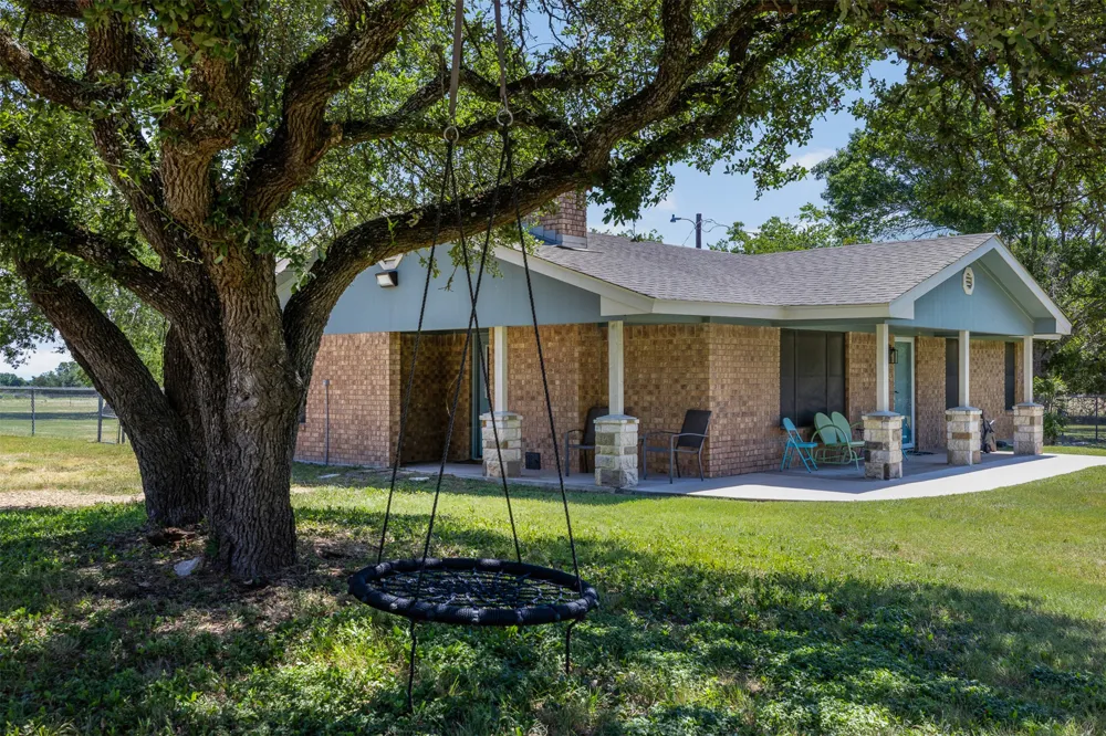2185 FM 184 Gatesville, TX 76528