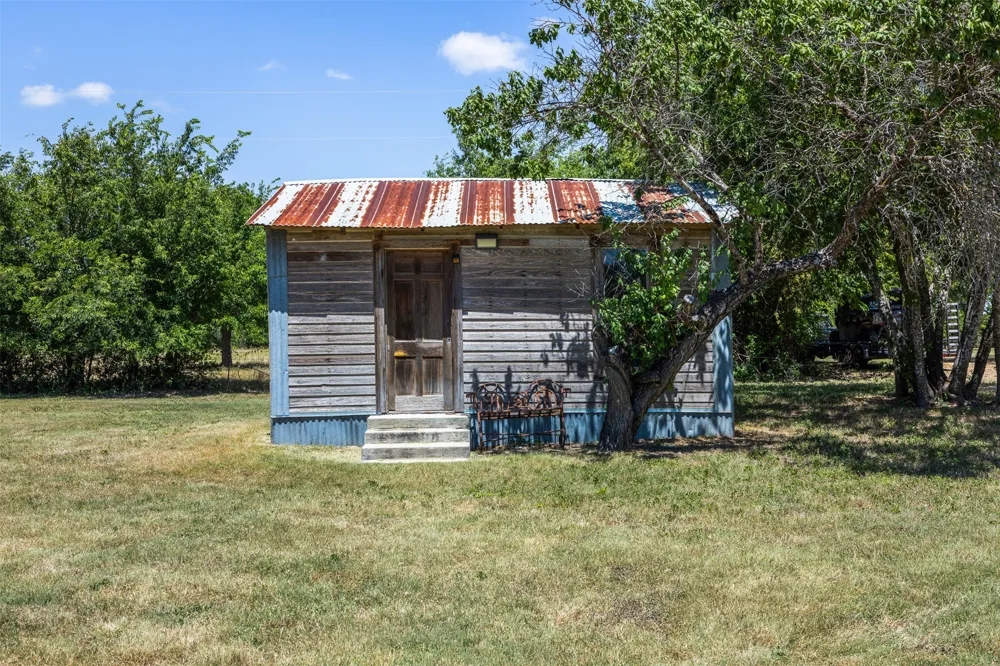 2185 FM 184 Gatesville, TX 76528
