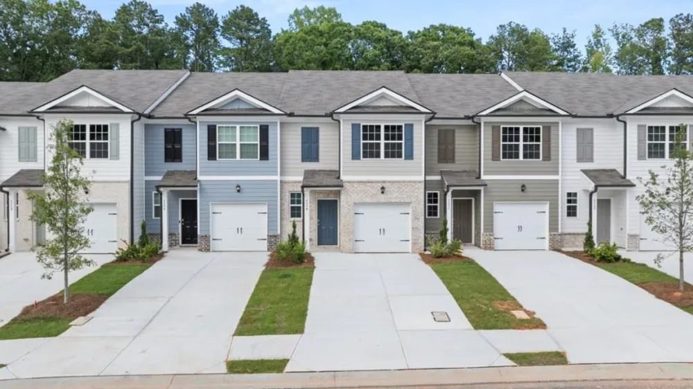 6004 Skylar Drive South Fulton, GA 30331