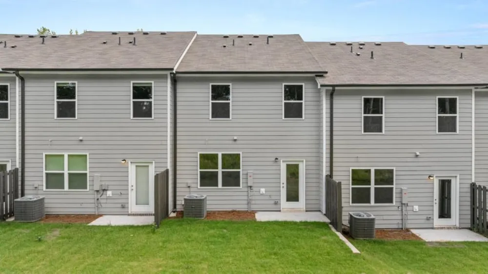 6008 Skylar Drive South Fulton, GA 30331
