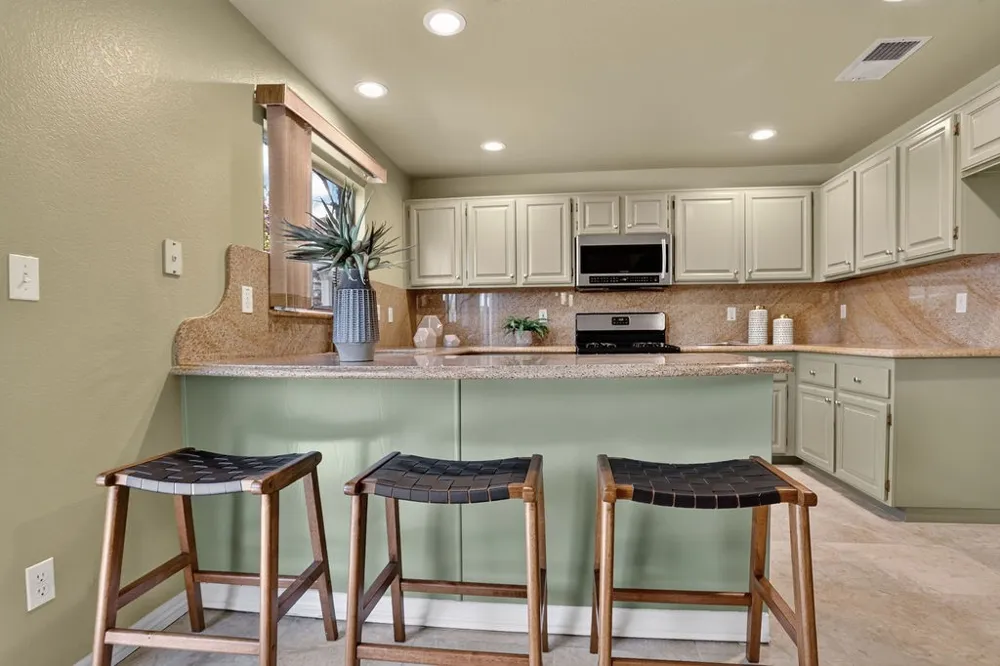 1602 E Autumnridge Court Orange, CA 92866