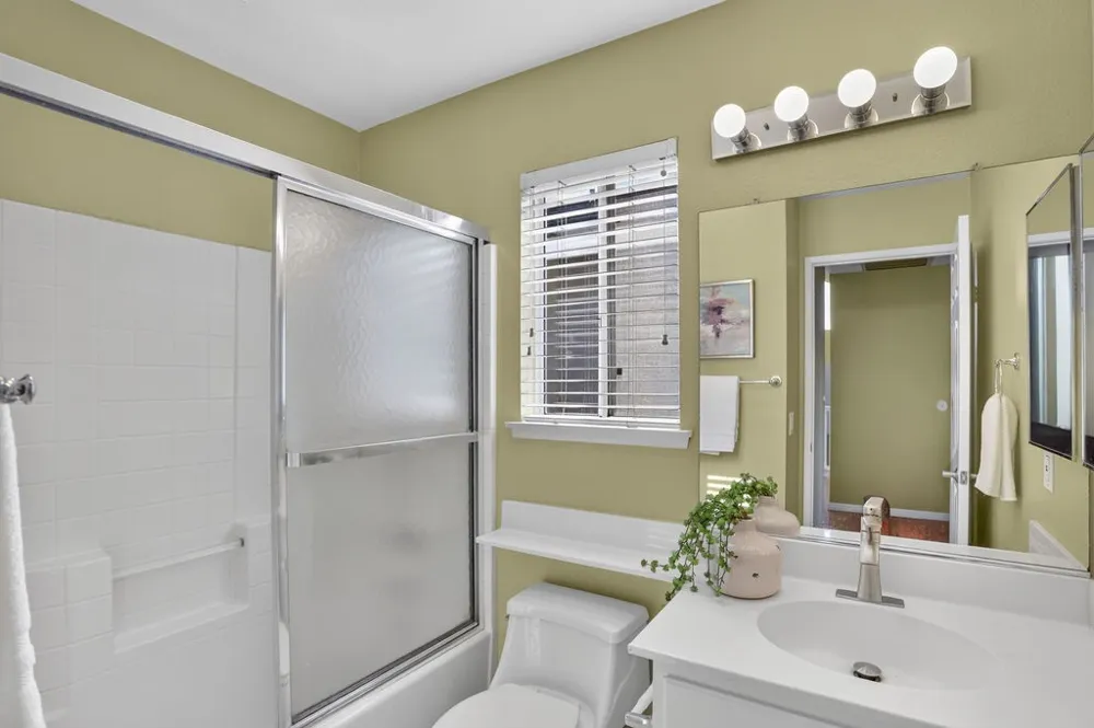 1602 E Autumnridge Court Orange, CA 92866