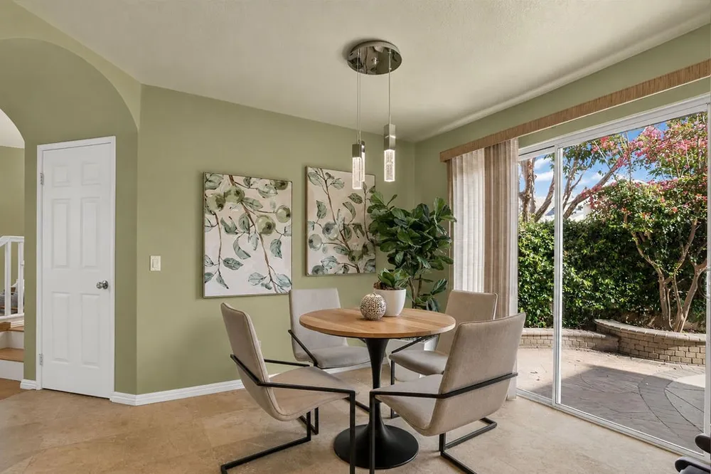 1602 E Autumnridge Court Orange, CA 92866
