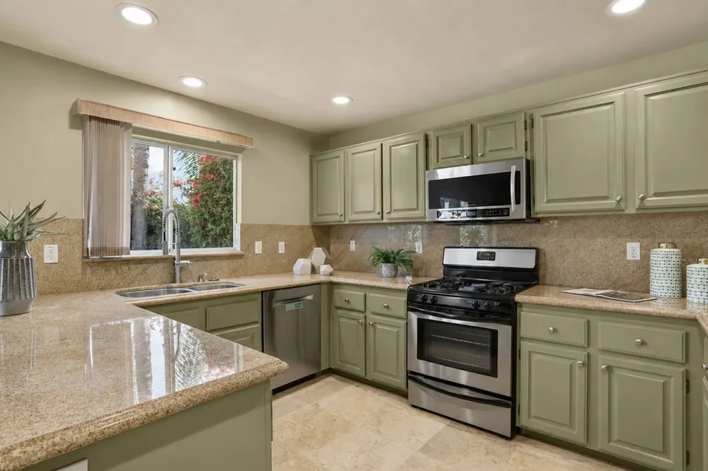 1602 E Autumnridge Court Orange, CA 92866