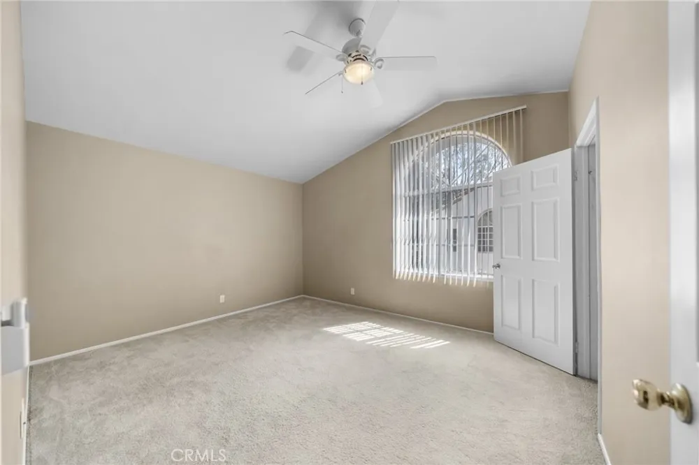 22320 Mission Circle #92 Chatsworth, CA 91311