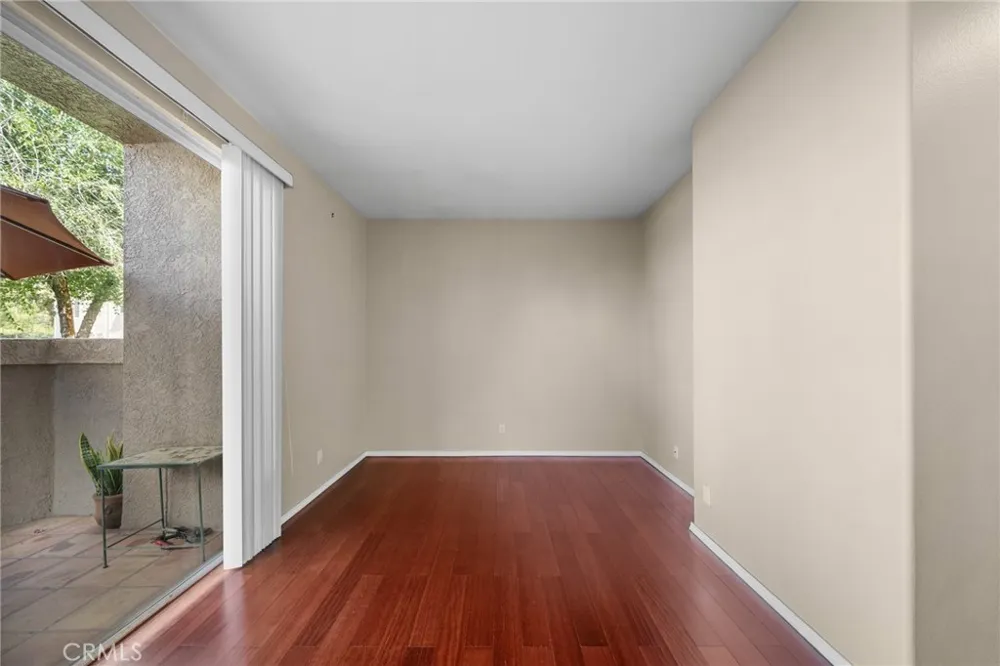 22320 Mission Circle #92 Chatsworth, CA 91311