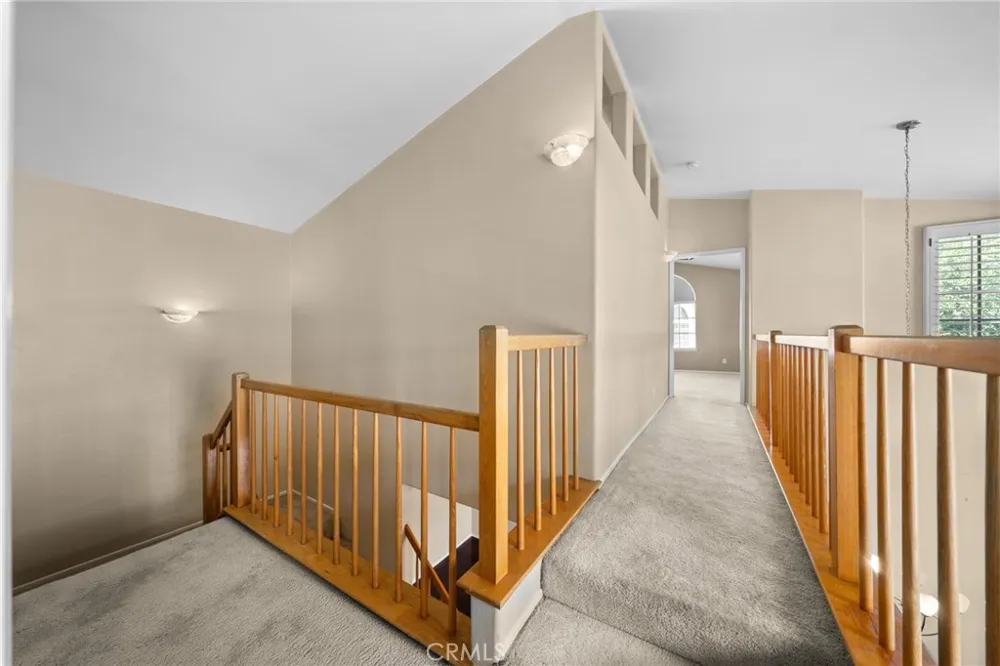 22320 Mission Circle #92 Chatsworth, CA 91311