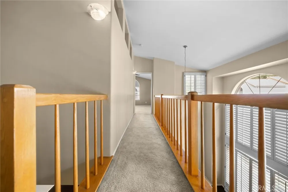 22320 Mission Circle #92 Chatsworth, CA 91311