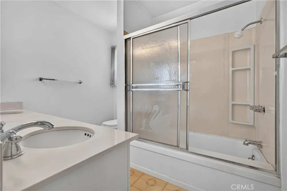 8170 Glengarry Buena Park, CA 90621