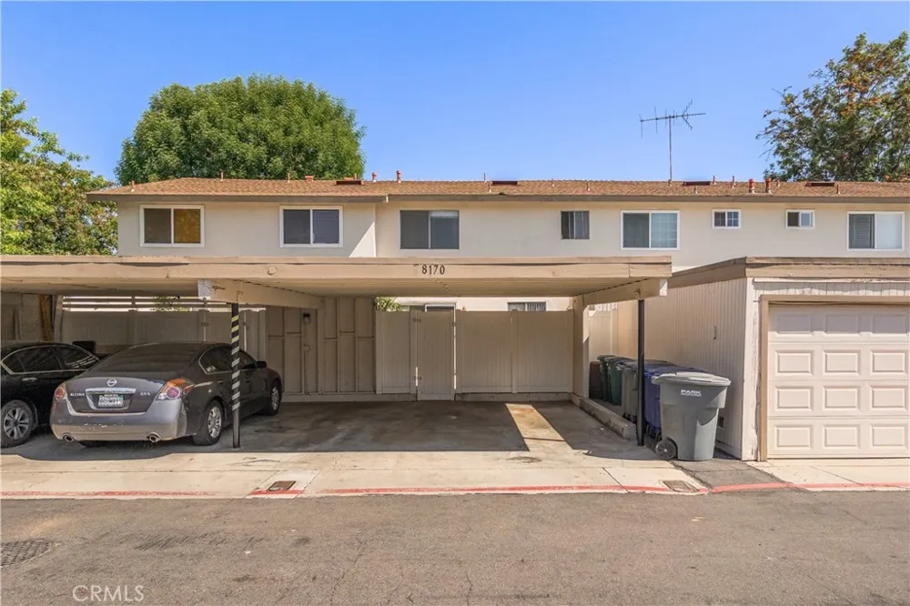 8170 Glengarry Buena Park, CA 90621