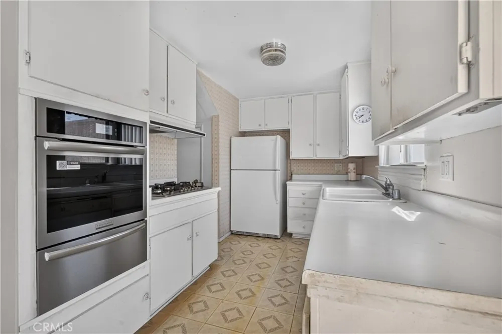 8170 Glengarry Buena Park, CA 90621