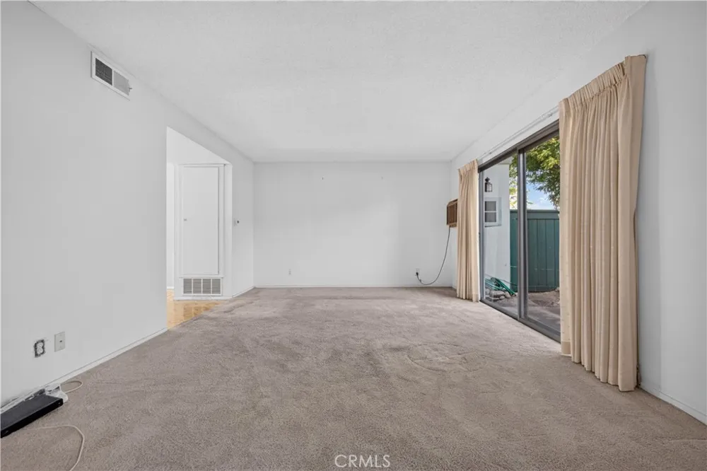 8170 Glengarry Buena Park, CA 90621