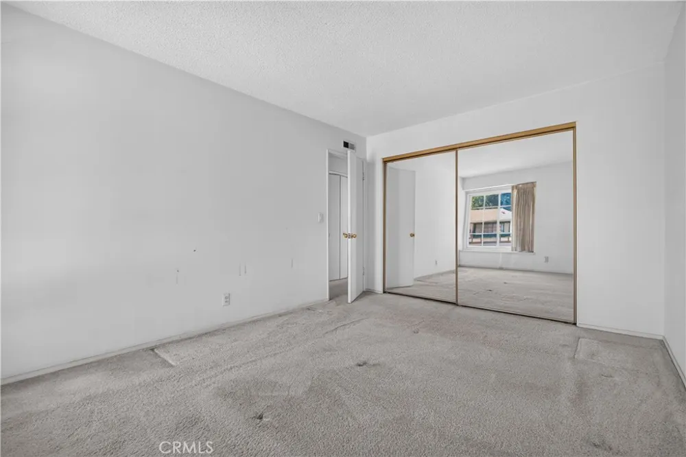 8170 Glengarry Buena Park, CA 90621
