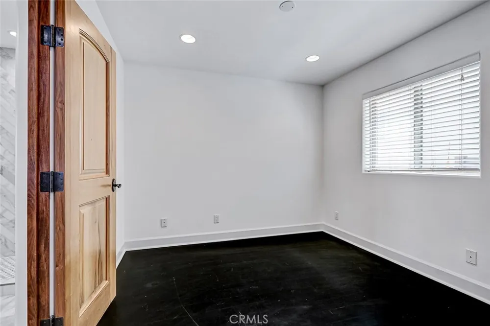 429 11th Street Hermosa Beach, CA 90254